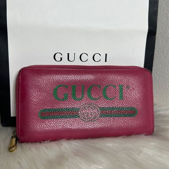 💯Authentic Gucci Zipped Around Long Wallet🍀 - Picture 1 of 14